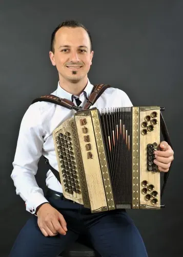 Simon Plemenitaš
